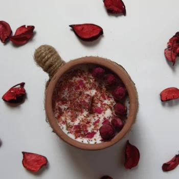Red Roses Decorated Pottery Candle